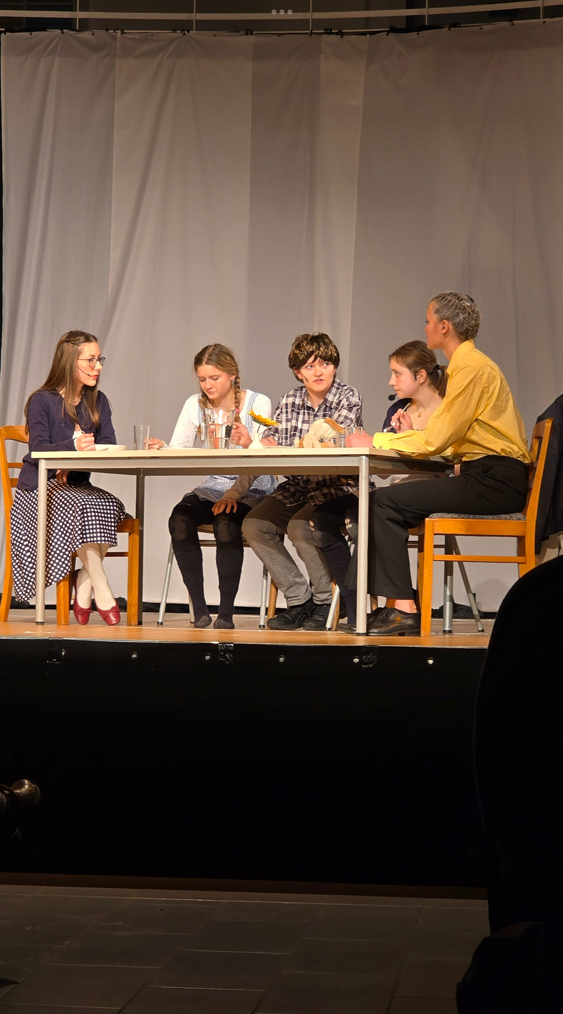 Oberstufentheater am GymKi Oberstufentheater am GymKi