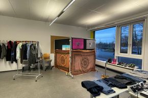 Kleidertauschbörse auf dem Weihnachtsbasar Kleidertauschbörse auf dem Weihnachtsbasar