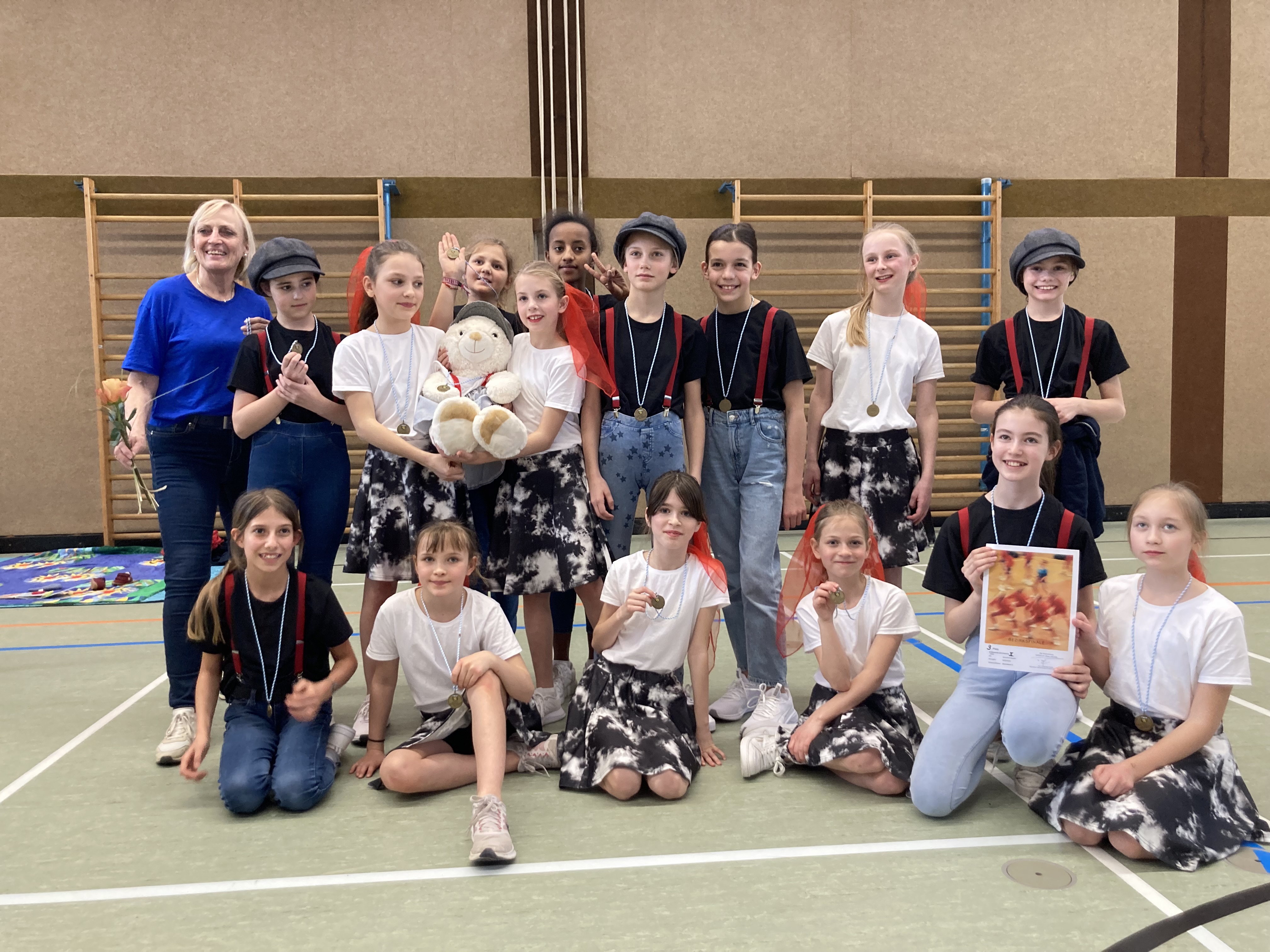Medaillenregen für die Tänzerinnen des Gymnasiums Kirchseeon!